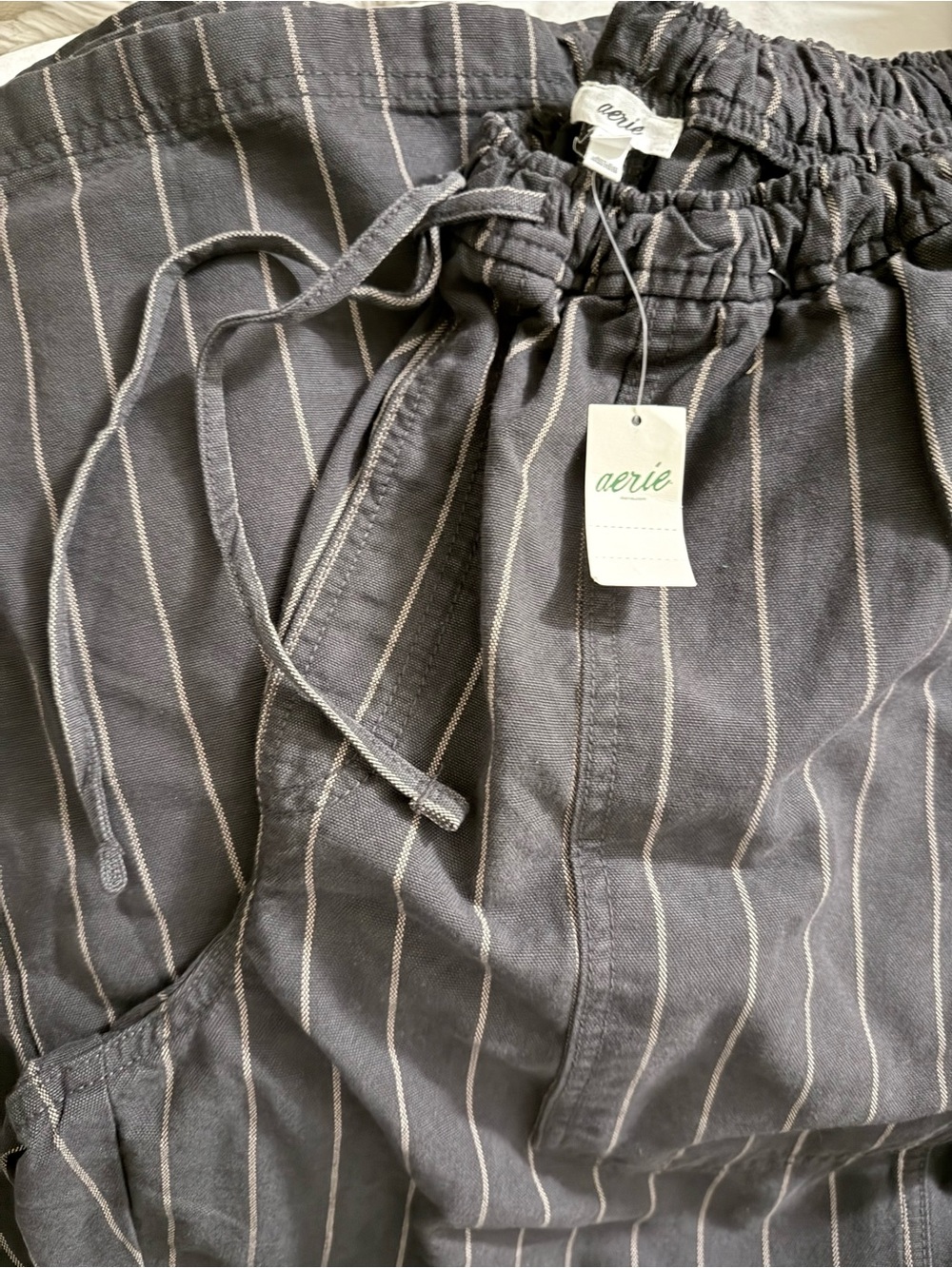 aerie Charcoal Gray Pinstripe Drawstring pants